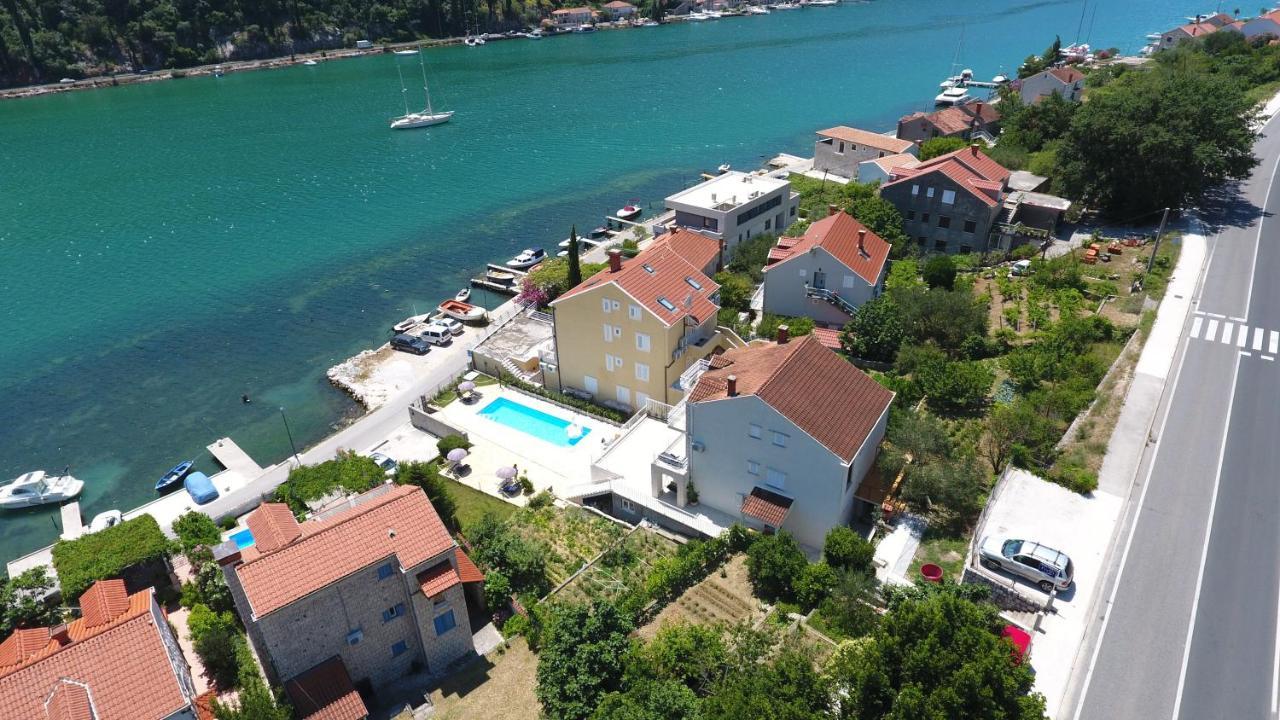Apartments Pralas Mokošica Exteriör bild