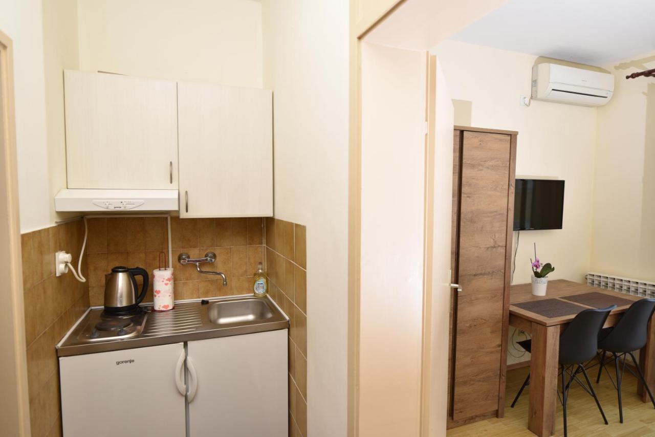 Apartments Pralas Mokošica Exteriör bild