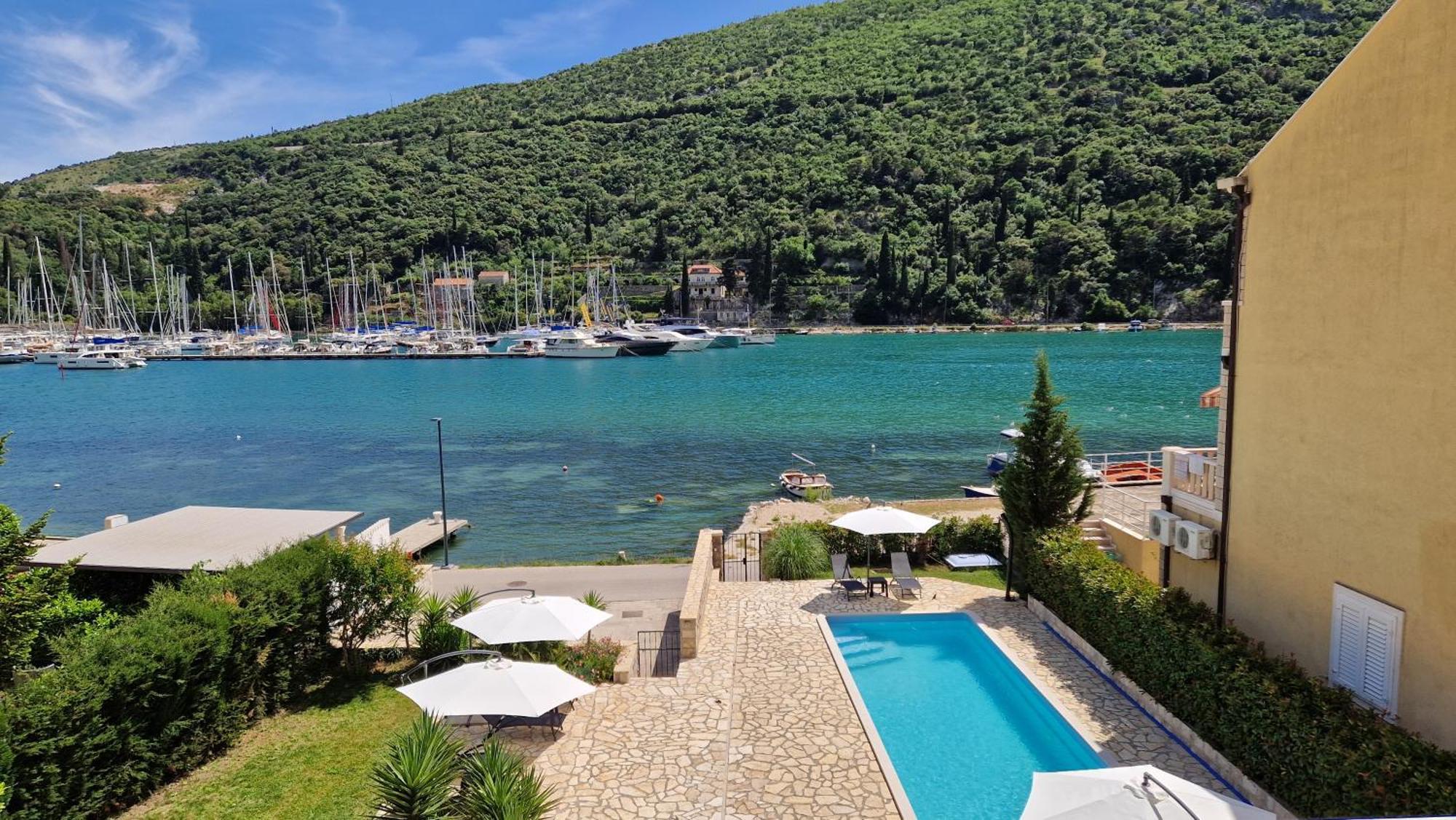 Apartments Pralas Mokošica Exteriör bild
